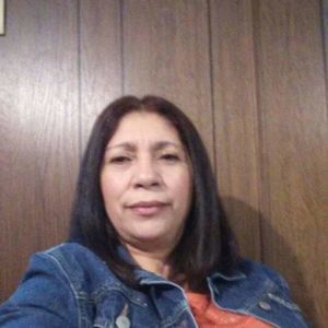 Meet your Posher, Eloisa raquel